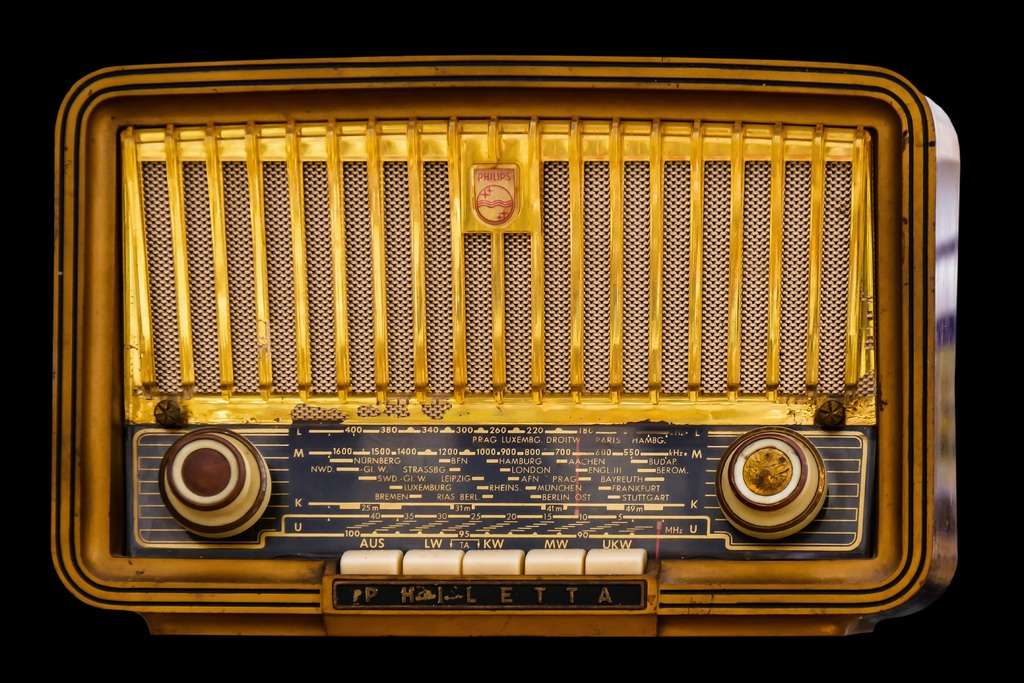 music technology antique retro old isolated 489059 pxhere.com